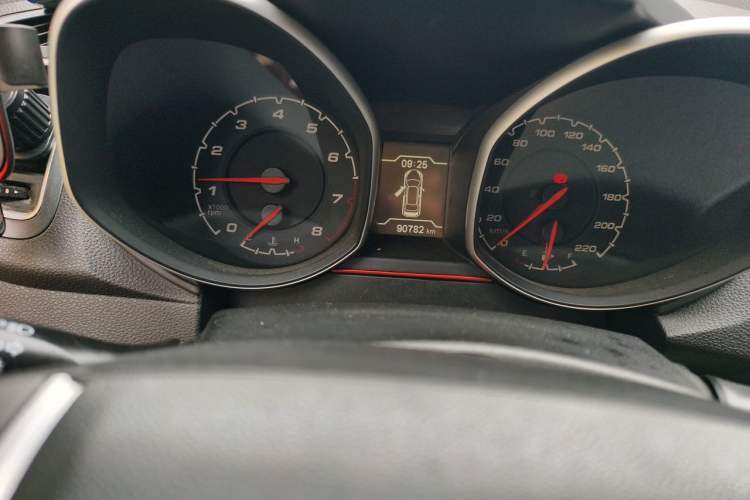 Used Chery Tiggo 5 2015 2.0L Manual Jia Yue Edition Odometer Close Up