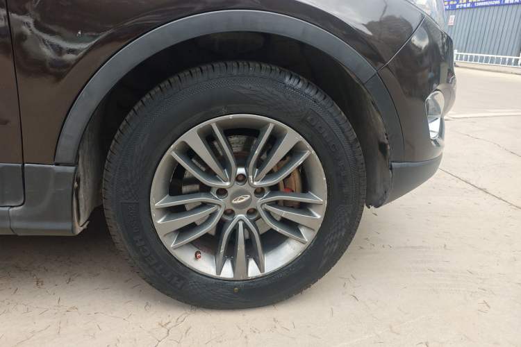 Used Chery Tiggo 5 2015 2.0L Manual Jia Yue Edition Right Front Wheel Hub