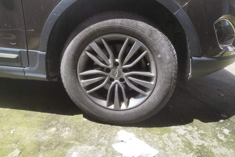 Used Chery Tiggo 5 2015 2.0L CVT Family Deluxe Edition Right Front Wheel Hub