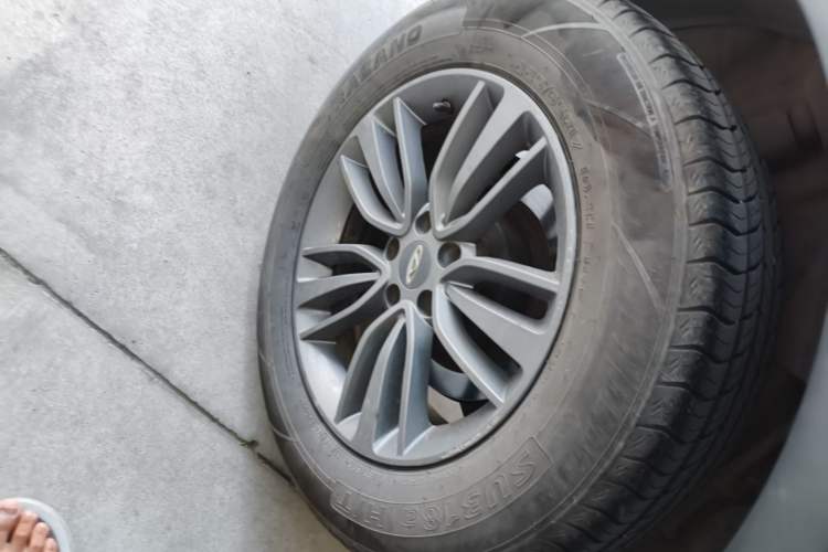 Used Chery Tiggo 5 2015 2.0L CVT Jiayue Edition Right Rear Wheel Hub