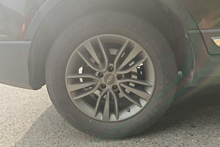 Used Chery Tiggo 5 2015 2.0L CVT Jiayue Edition Right Rear Wheel Hub