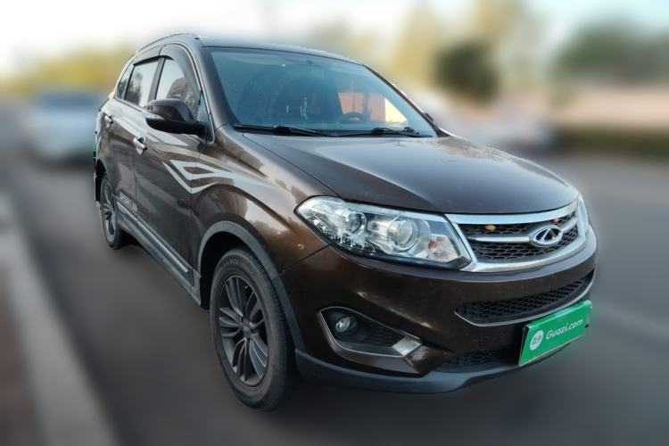 Used Chery Tiggo 5 2015 2.0L Manual Luxury Edition Front Right 45 Deg