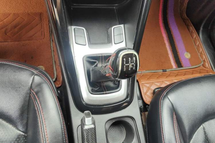 Used Chery Tiggo 5 2015 2.0L Manual Jia Yue Edition Gear Lever