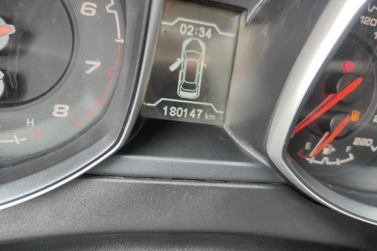 Used Chery Tiggo 5 2015 2.0L Manual Jia Yue Edition Odometer Close Up