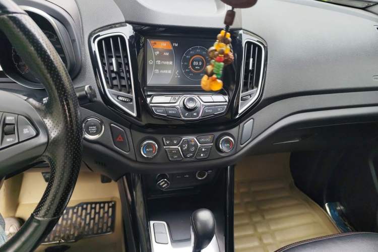 Used Chery Tiggo 5 2015 2.0L CVT Family Deluxe Edition Audio And AC Panel