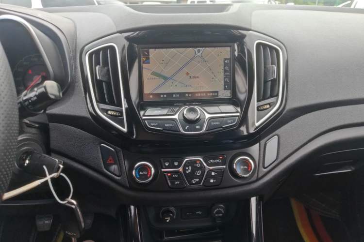 Used Chery Tiggo 5 2015 1.5T Manual Luxury Edition Audio And AC Panel