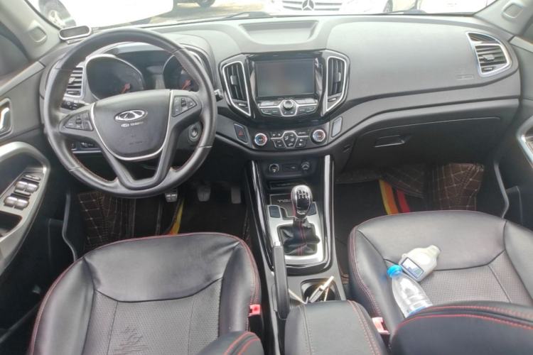 Used Chery Tiggo 5 2015 1.5T Manual Luxury Edition Center Console