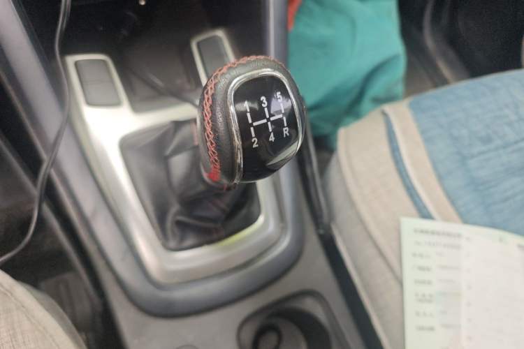 Used Chery Tiggo 5 2015 1.5T Manual Jiayue Edition Gear Lever