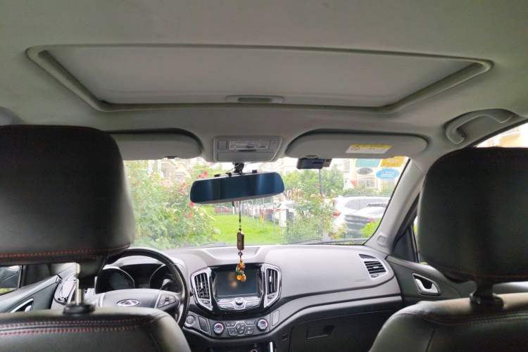 Used Chery Tiggo 5 2015 2.0L CVT Family Deluxe Edition Headliner