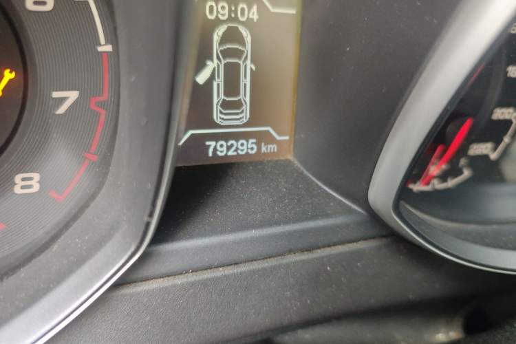 Used Chery Tiggo 5 2015 1.5T Manual Jiayue Edition Odometer Close Up