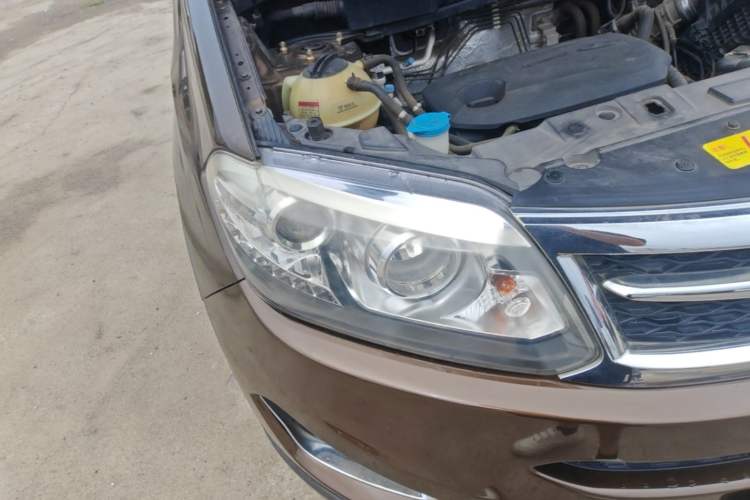 Used Chery Tiggo 5 2015 1.5T Manual Luxury Edition Right Front Headlight