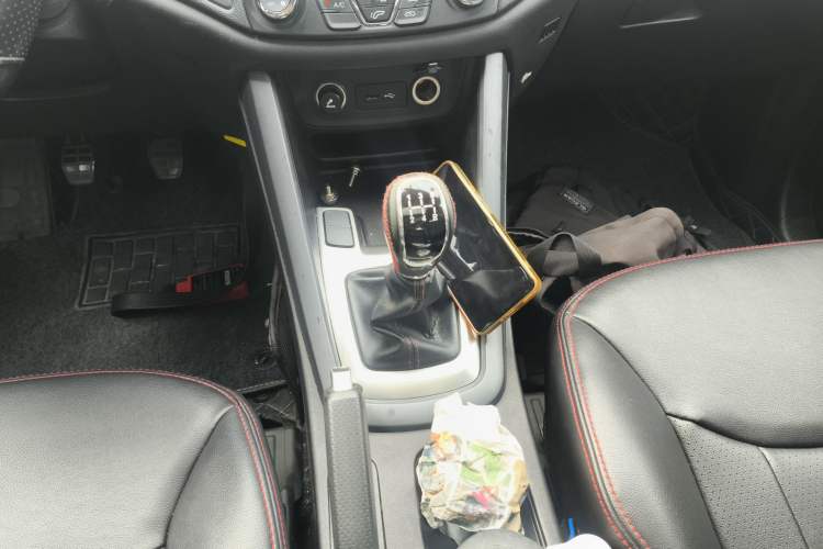 Used Chery Tiggo 5 2015 1.5T Manual Jiayue Edition Gear Lever