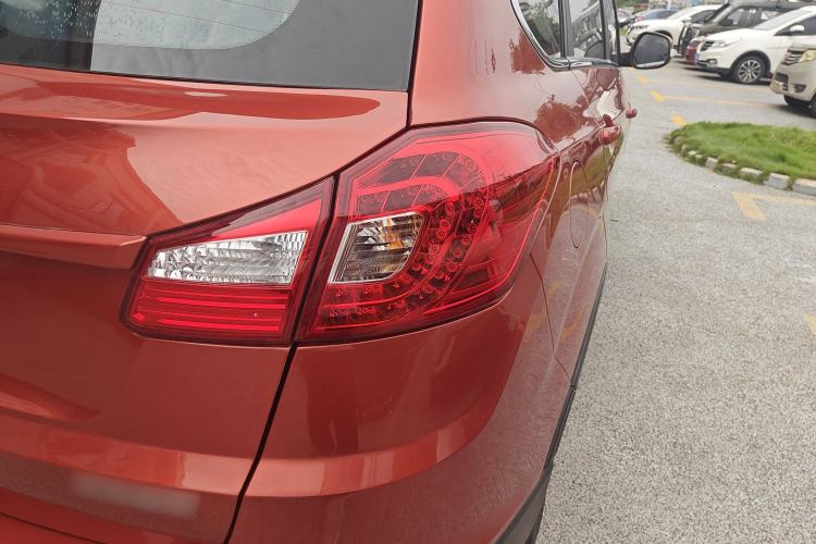 Used Chery Tiggo 5 2015 2.0L CVT Jiayue Edition Right Rear Taillight