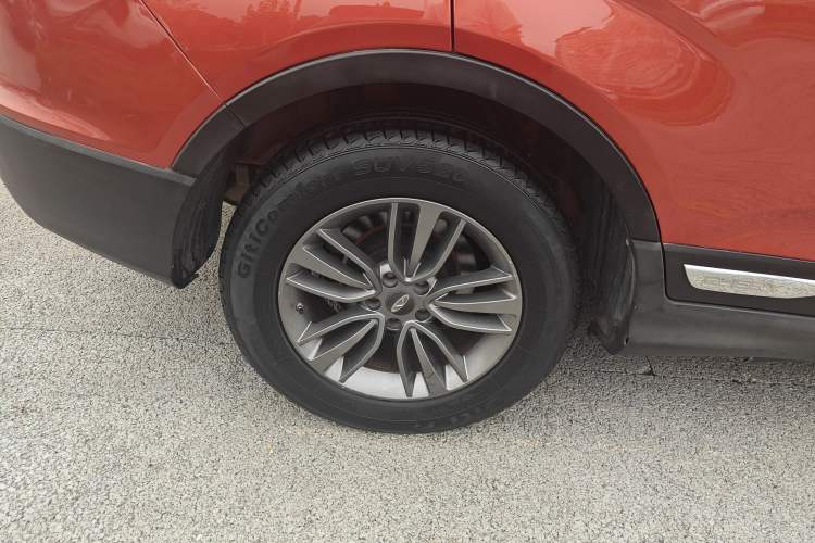 Used Chery Tiggo 5 2015 2.0L CVT Jiayue Edition Right Rear Wheel Hub