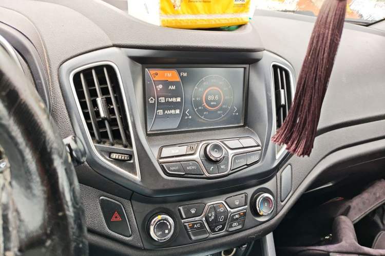 Used Chery Tiggo 5 2015 2.0L Manual Jia Yue Edition Audio And AC Panel