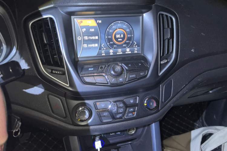 Used Chery Tiggo 5 2015 2.0L Manual Jia Yue Edition Audio And AC Panel