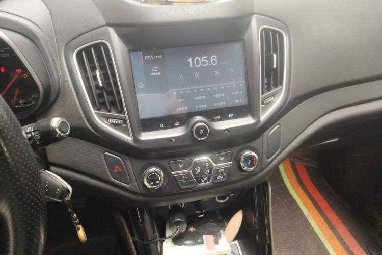 Used Chery Tiggo 5 2015 2.0L Manual Luxury Edition Audio And AC Panel