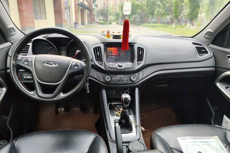 Used Chery Tiggo 5 2015 2.0L Manual Jia Yue Edition Center Console