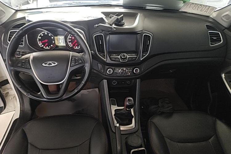 Used Chery Tiggo 5 2015 2.0L Manual Jia Yue Edition Center Console