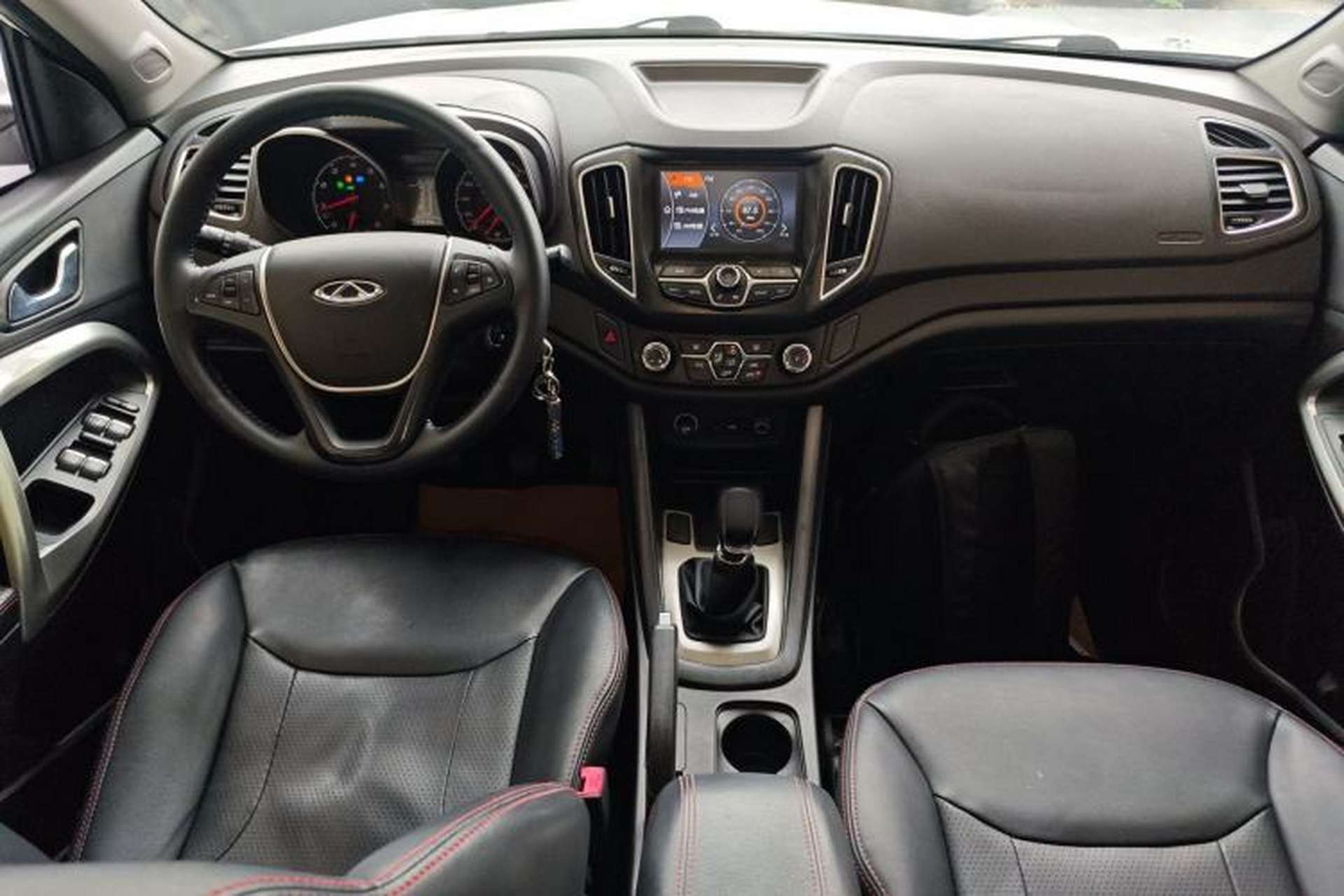 Used Chery Tiggo 5 2015 2.0L Manual Jia Yue Edition Center Console