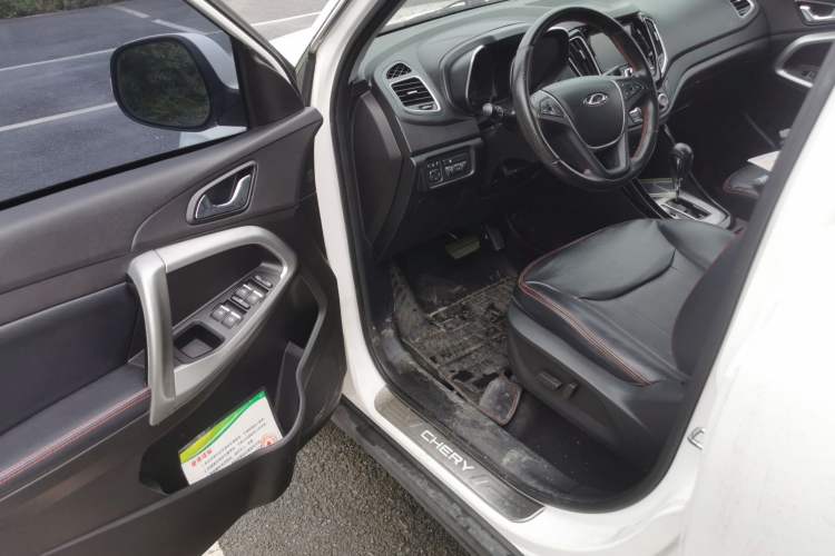 Used Chery Tiggo 5 2015 2.0L CVT Family Deluxe Edition Driver Seat