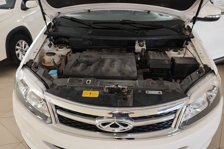 Used Chery Tiggo 5 2015 2.0L CVT Family Deluxe Edition Engine Bay