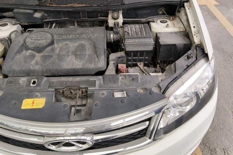 Used Chery Tiggo 5 2015 2.0L CVT Jiayue Edition Engine Bay Left