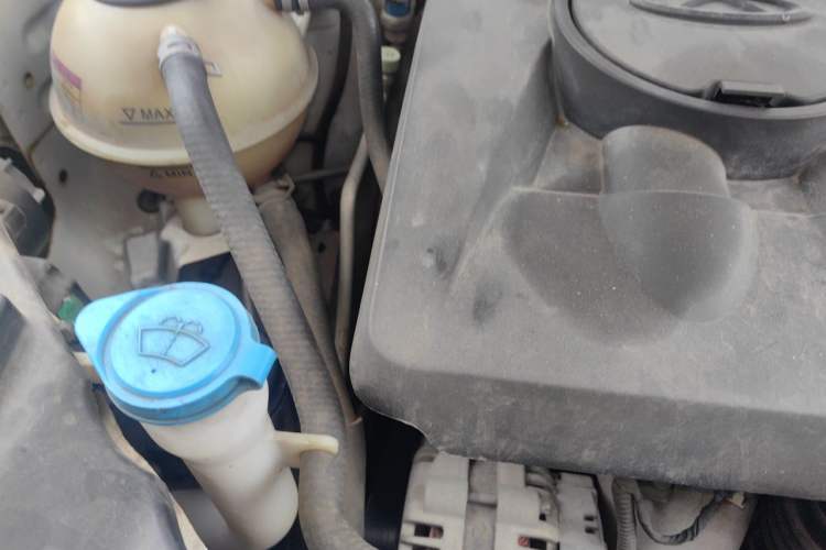 Used Chery Tiggo 5 2015 2.0L CVT Jiayue Edition Engine Bay Right