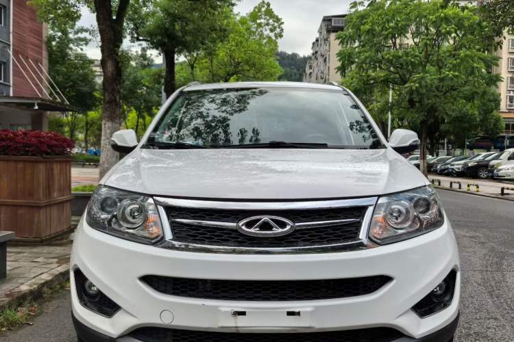 Used Chery Tiggo 5 2015 2.0L CVT Family Deluxe Edition Exterior 6