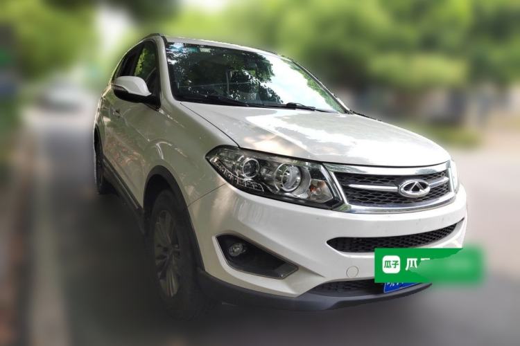 Used Chery Tiggo 5 2015 2.0L Manual Luxury Edition Front Right 45 Deg
