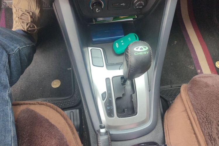 Used Chery Tiggo 5 2015 2.0L CVT Jiayue Edition Gear Lever