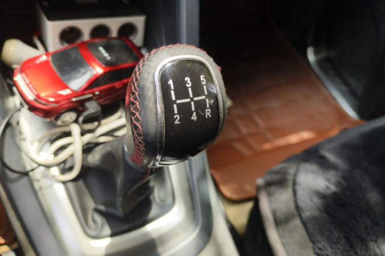 Used Chery Tiggo 5 2015 2.0L Manual Jia Yue Edition Gear Lever