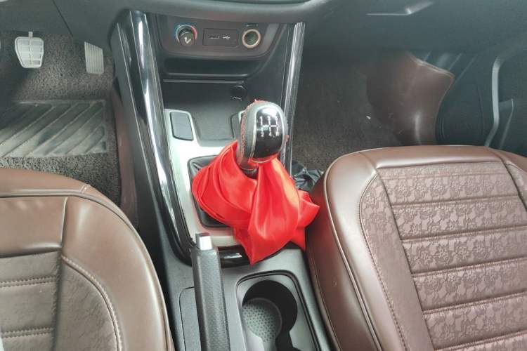 Used Chery Tiggo 5 2015 1.5T Manual Luxury Edition Gear Lever
