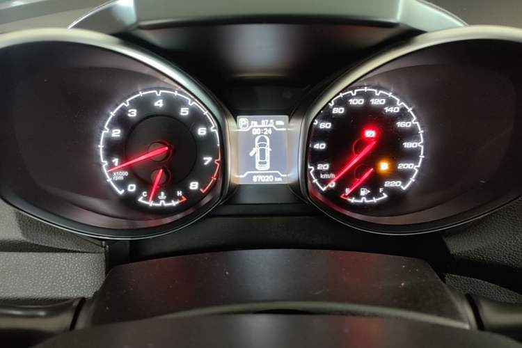Used Chery Tiggo 5 2015 2.0L CVT Family Deluxe Edition Instrument Cluster