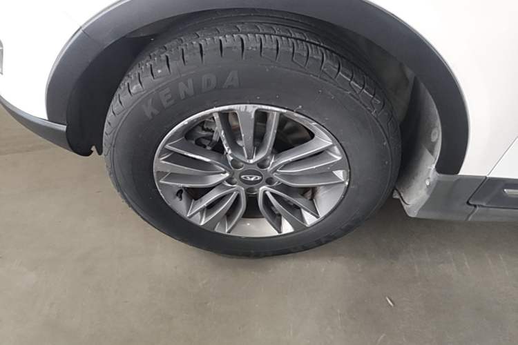 Used Chery Tiggo 5 2015 2.0L Manual Jia Yue Edition Left Front Wheel Hub