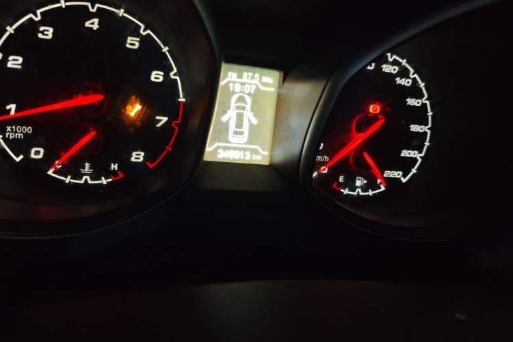 Used Chery Tiggo 5 2015 2.0L Manual Luxury Edition Odometer Close Up