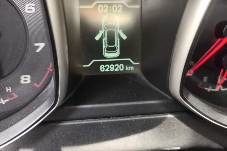 Used Chery Tiggo 5 2015 2.0L Manual Jia Yue Edition Odometer Close Up