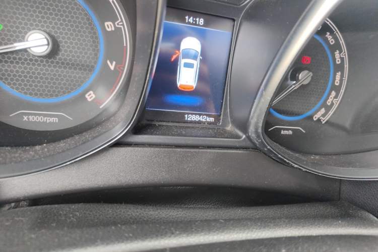 Used Chery Tiggo 5 2015 1.5T Manual Luxury Edition Odometer Close Up