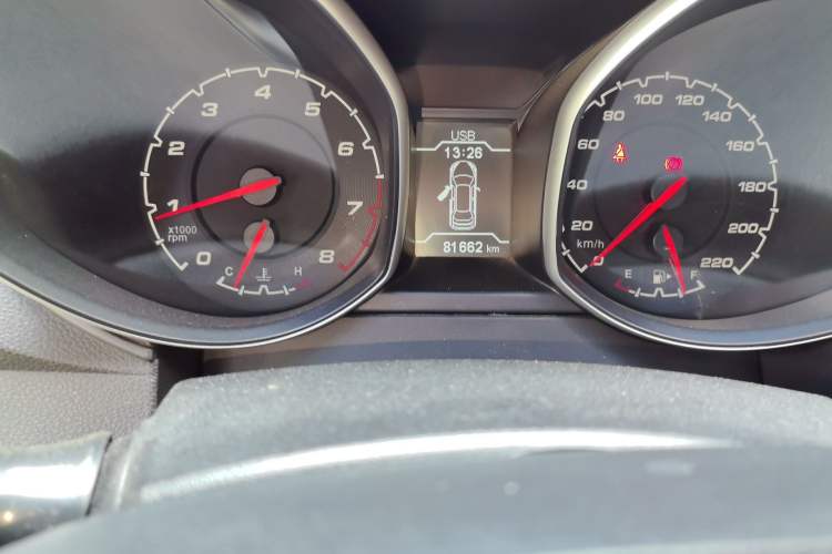 Used Chery Tiggo 5 2015 2.0L Manual Jia Yue Edition Odometer Close Up