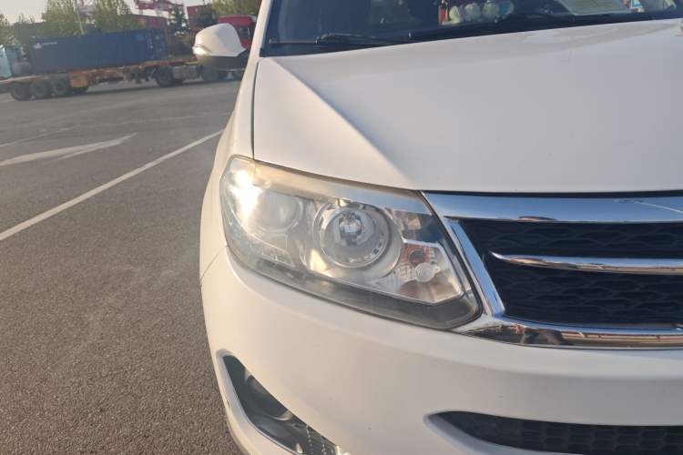 Used Chery Tiggo 5 2015 2.0L CVT Jiayue Edition Right Front Headlight