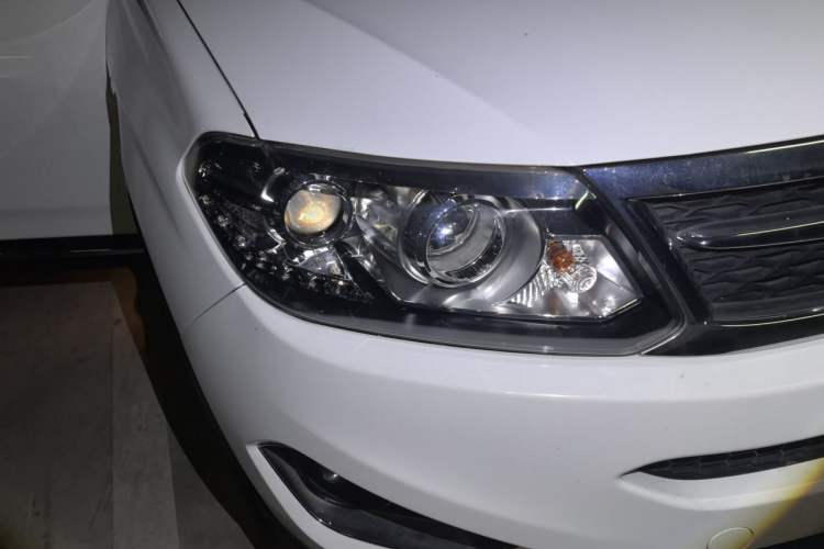 Used Chery Tiggo 5 2015 2.0L Manual Jia Yue Edition Right Front Headlight