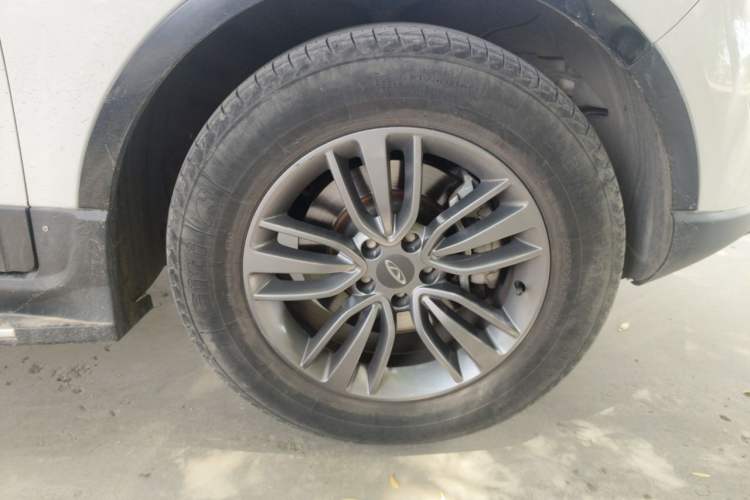 Used Chery Tiggo 5 2015 2.0L Manual Jia Yue Edition Right Front Wheel Hub