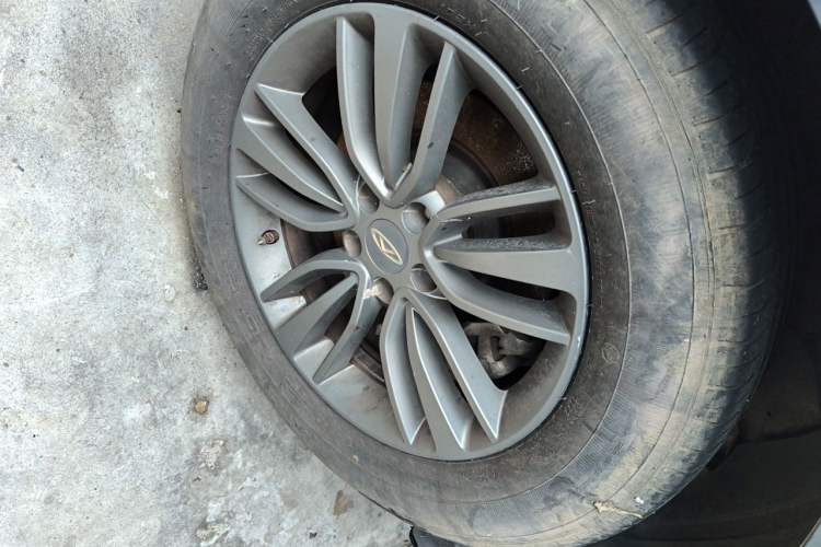 Used Chery Tiggo 5 2015 2.0L Manual Jia Yue Edition Right Front Wheel Hub