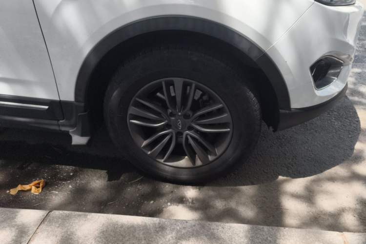 Used Chery Tiggo 5 2015 2.0L Manual Jia Yue Edition Right Front Wheel Hub