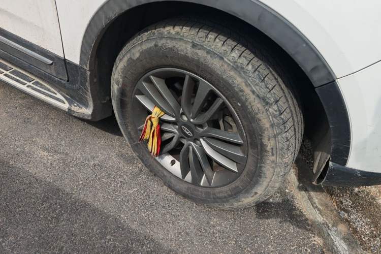 Used Chery Tiggo 5 2015 2.0L CVT Jiayue Edition Right Front Wheel Hub