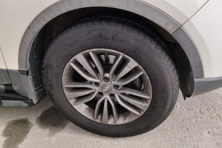 Used Chery Tiggo 5 2015 2.0L CVT Jiayue Edition Right Front Wheel Hub