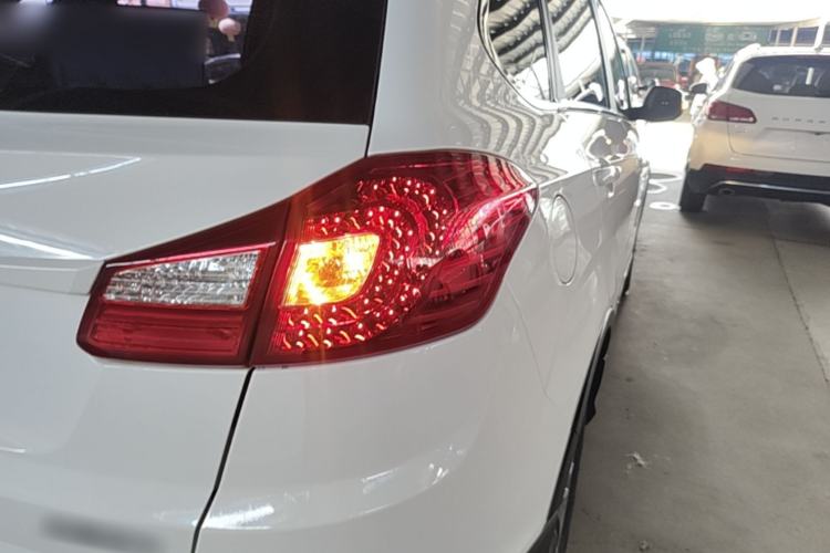 Used Chery Tiggo 5 2015 2.0L Manual Jia Yue Edition Right Rear Taillight