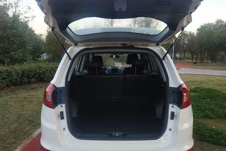 Used Chery Tiggo 5 2015 2.0L CVT Jiayue Edition Trunk