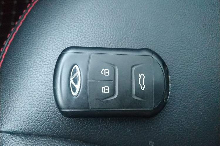 Used Chery Tiggo 5 2015 2.0L CVT Jiayue Edition Vehicle Key