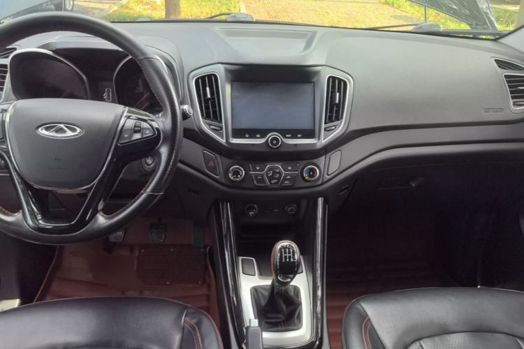 Used Chery Tiggo 5 2016 2.0L Manual Jia Yue Edition Center Console
